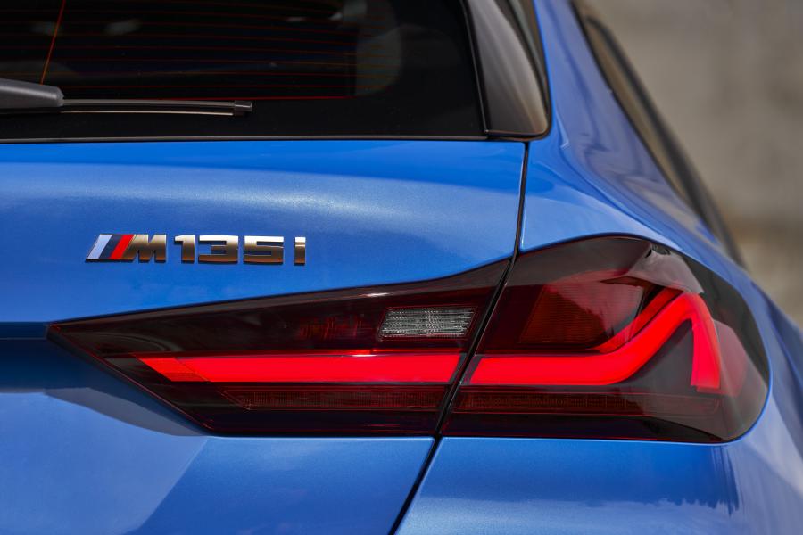 Детали экстерьера BMW M135i xDrive (F40) 2019 года  (WW) (фото 30 из 189)